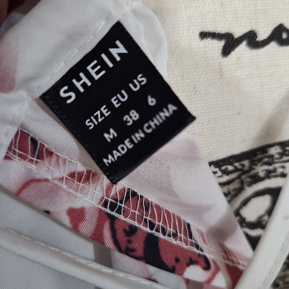 Women's Washy Floral Surplice Sun Dress SZ M Casual Coastal‎ Beachy Belted - Picture 9 of 9